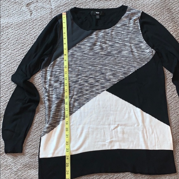 Sweater bundle - Picture 8 of 8